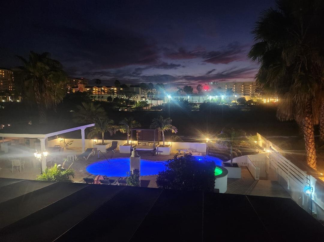 Modern Hotel Aruba主图