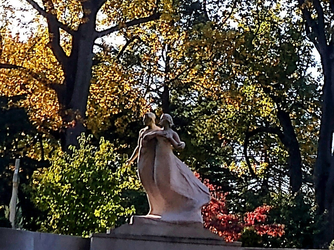 Woodlawn Cemetery-布朗克斯必去景点