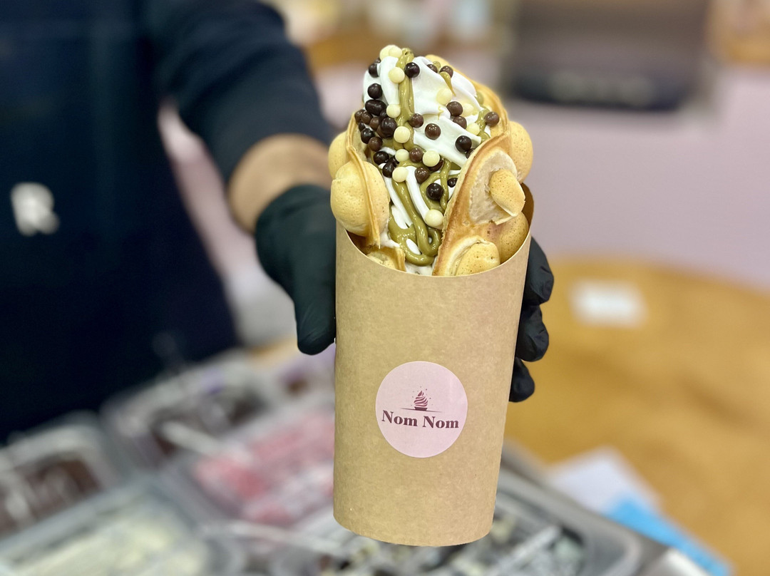 Nom Nom - Pastry N' Ice Cream