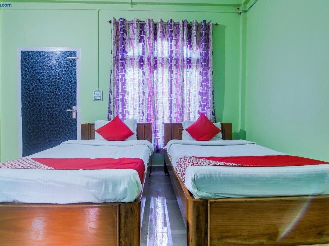 Hotel O Flagship Bonfire Kaziranga Resort