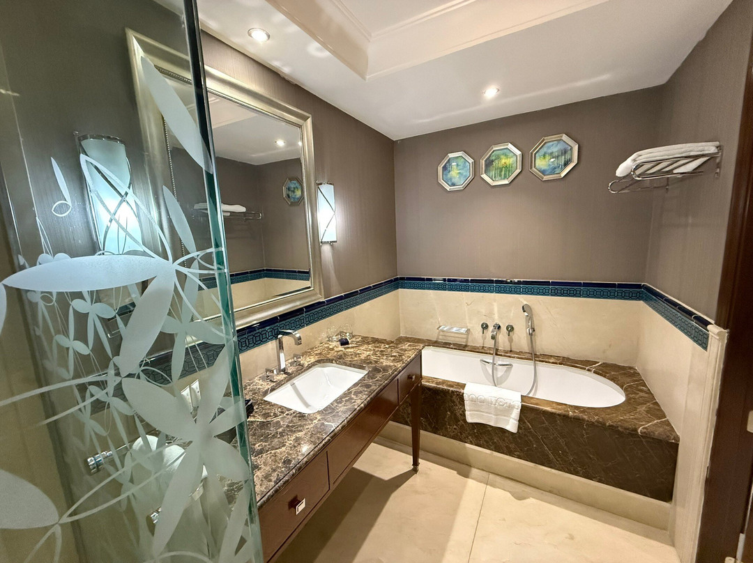 Ana Hotel Urmia主图