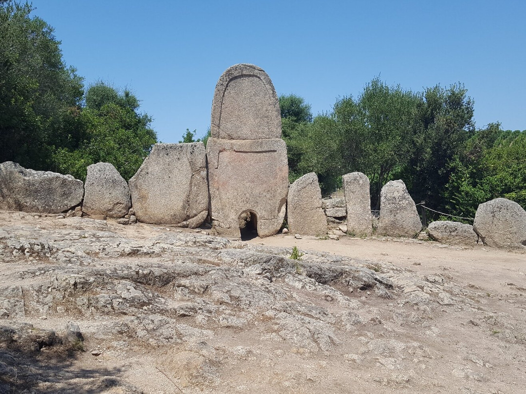 Tomba dei Giganti di Coddu Vecchiu-Arzachena必去景点