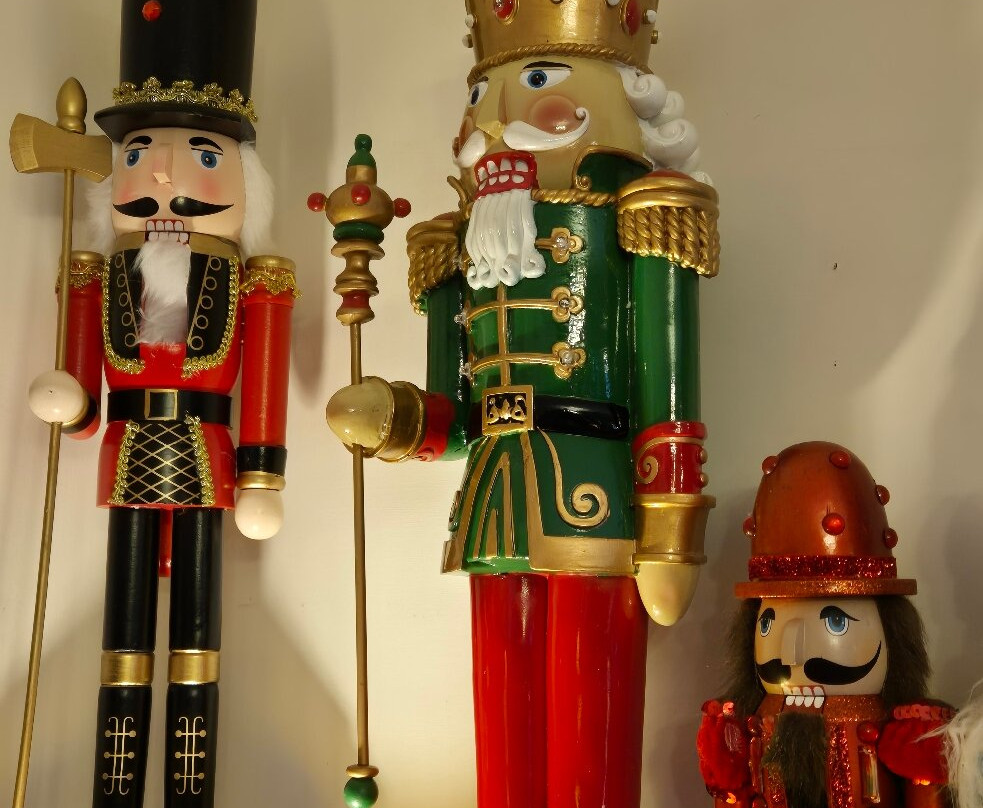 Sabo's On Severn主图