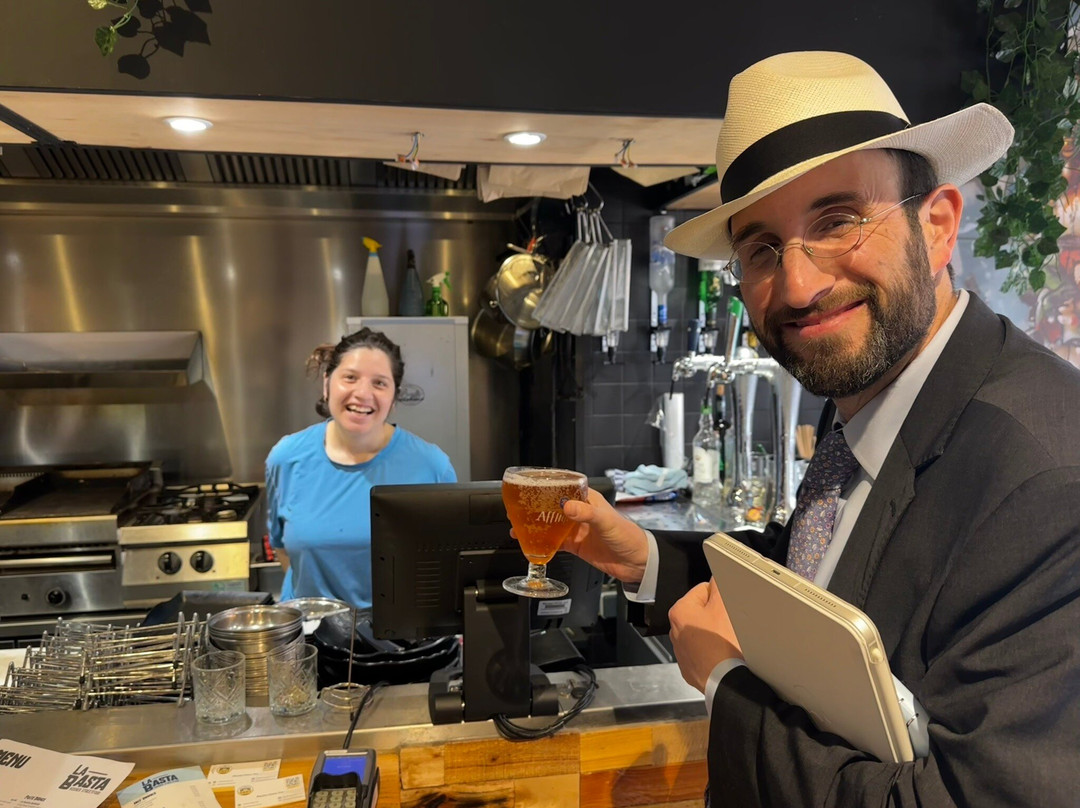 La Basta Kosher Streetfood