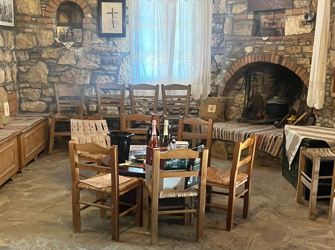 Vakakis Winery-Karlovasi必去景点