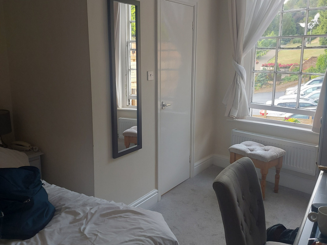 快乐山酒店主图