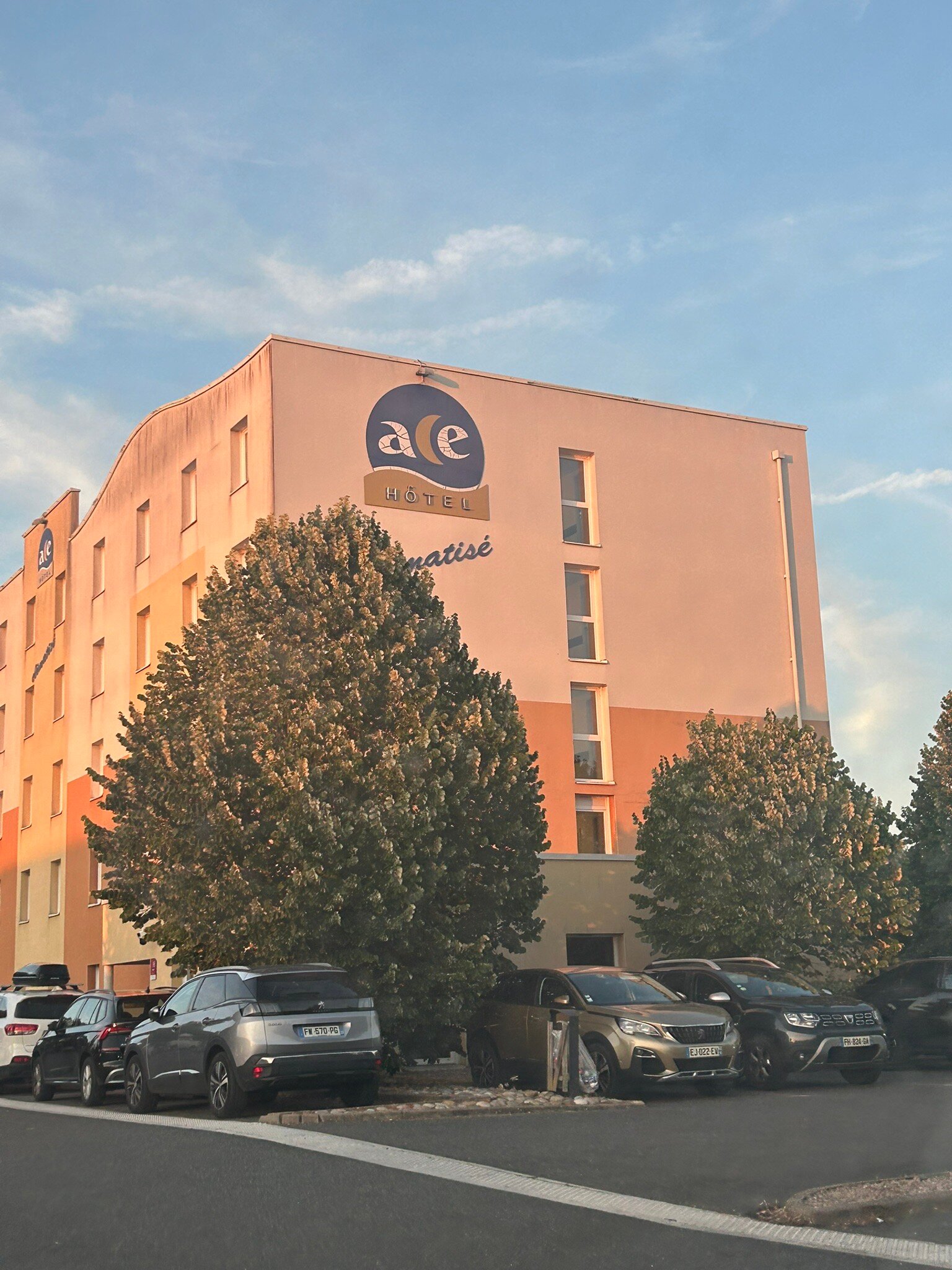 Ace Hotel Bourges-官方