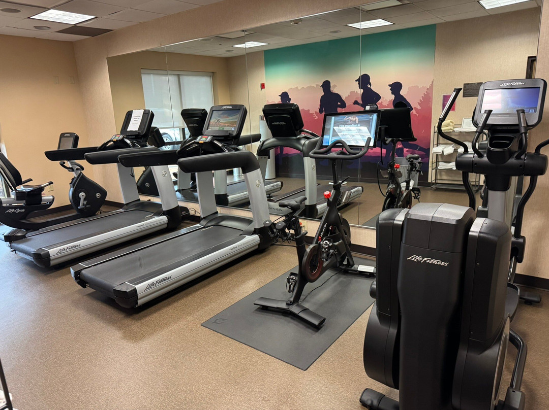 Hyatt Place Cincinnati Airport/Florence主图