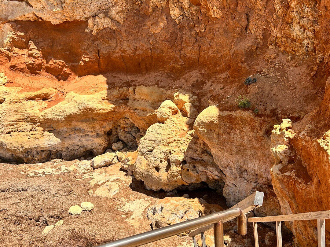 Praia do Paraiso-卡沃埃罗必去景点