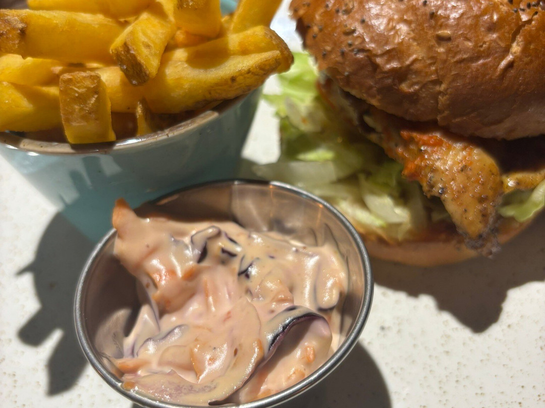 The Old Mill Hotel主图