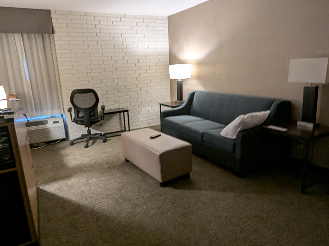 Drury Inn & Suites Joplin主图