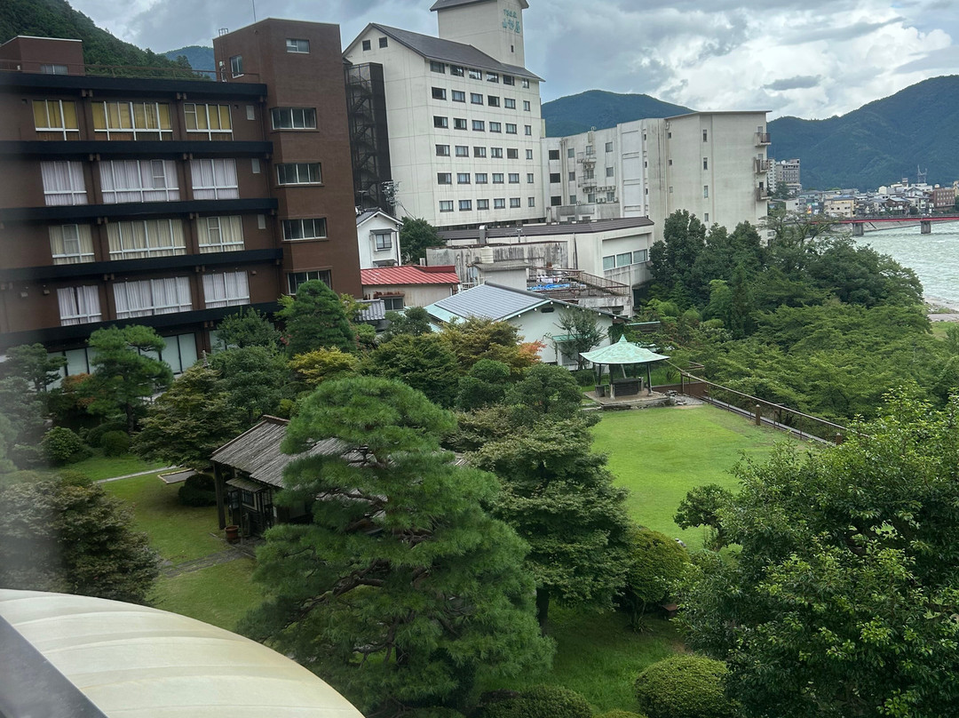 望川馆主图