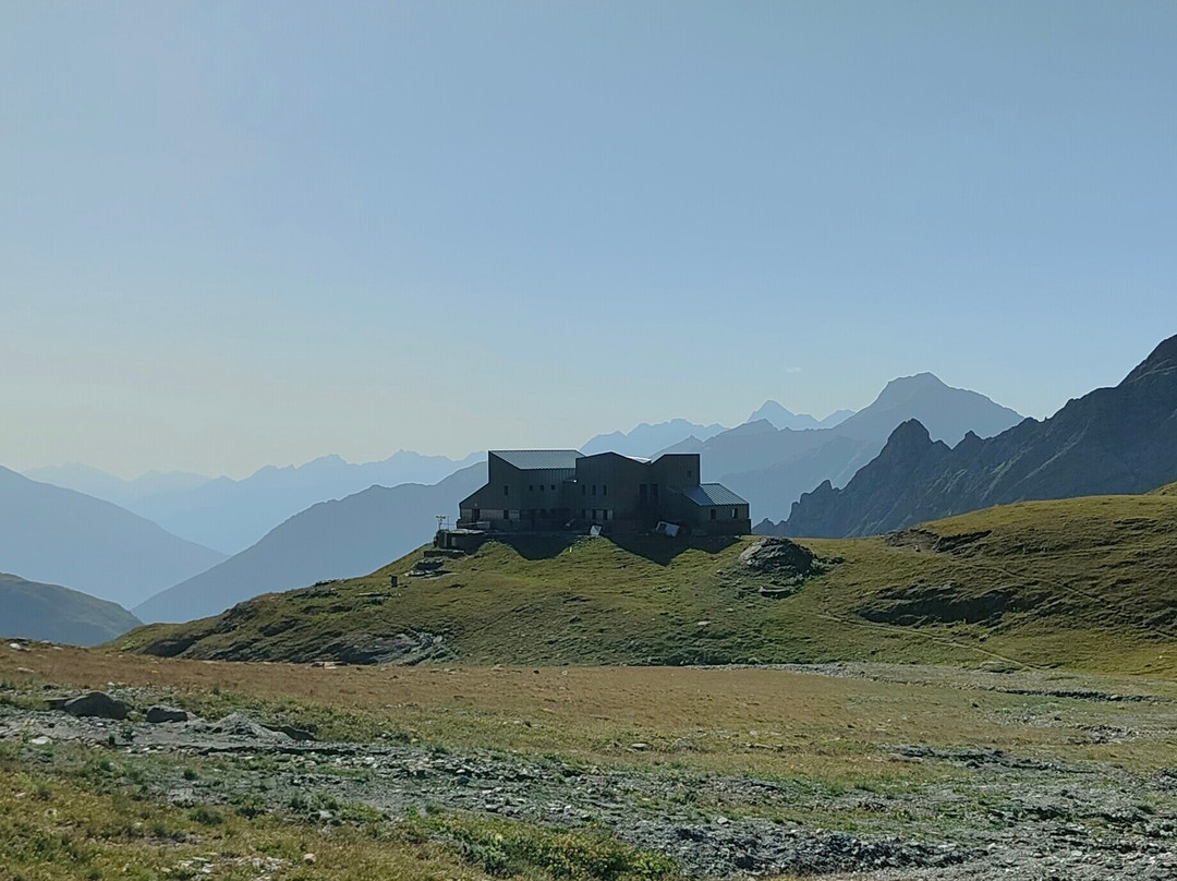 Rifugio Piergiorgio Frassati主图