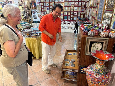 Hacivat Shop-库萨达斯必去景点