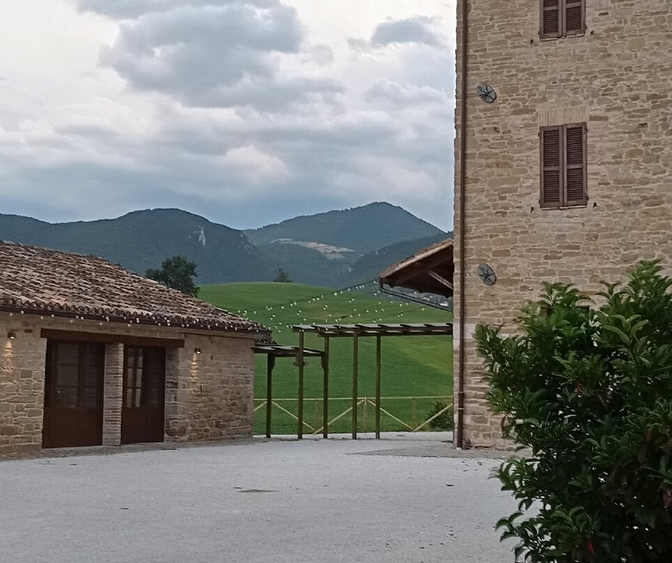 Abbazia di Sant'Urbano-Apiro必去景点