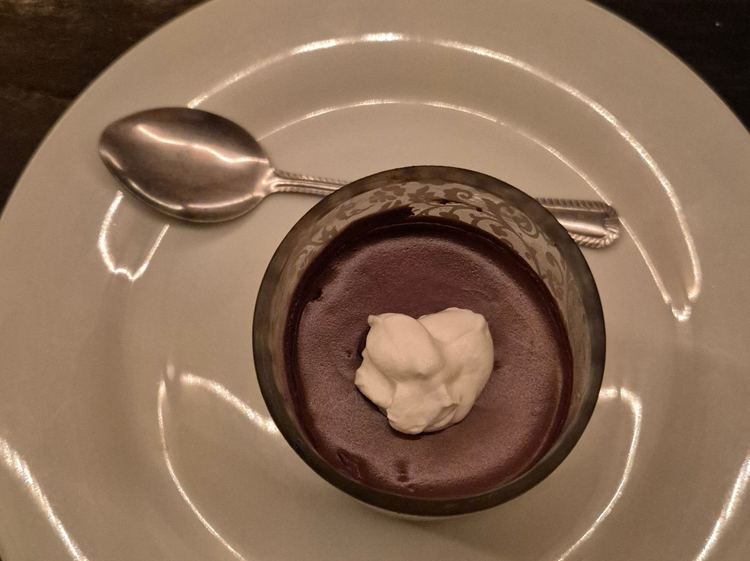 姆哥萨旅馆主图