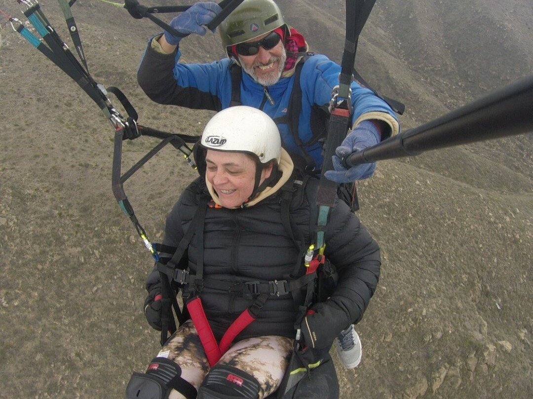 SkyTour Paragliding-门多萨必去景点