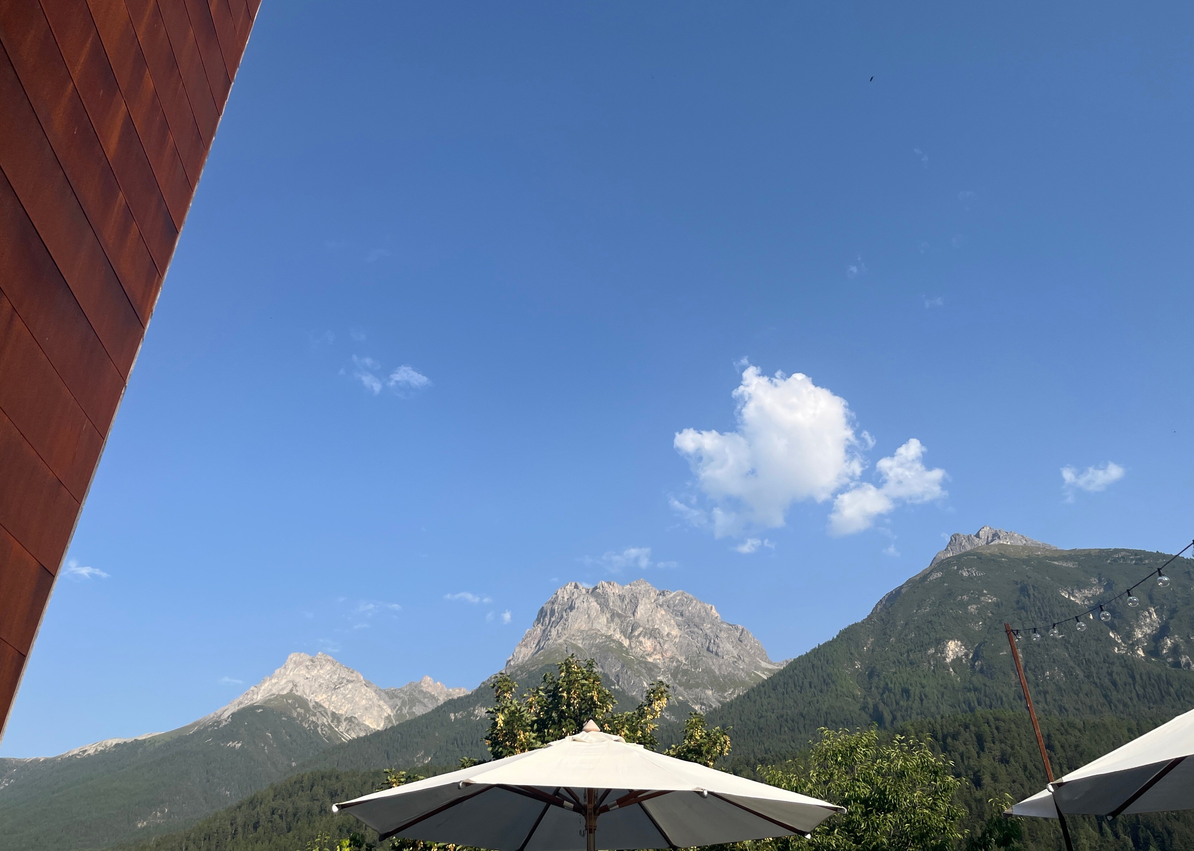 Hotel Arnica Scuol-浴室