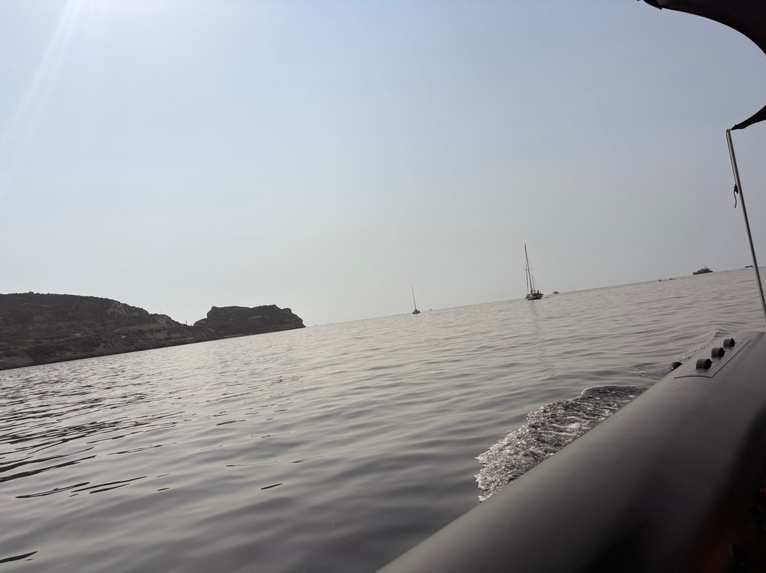 Boats in the Sea-卡利亚里省必去景点