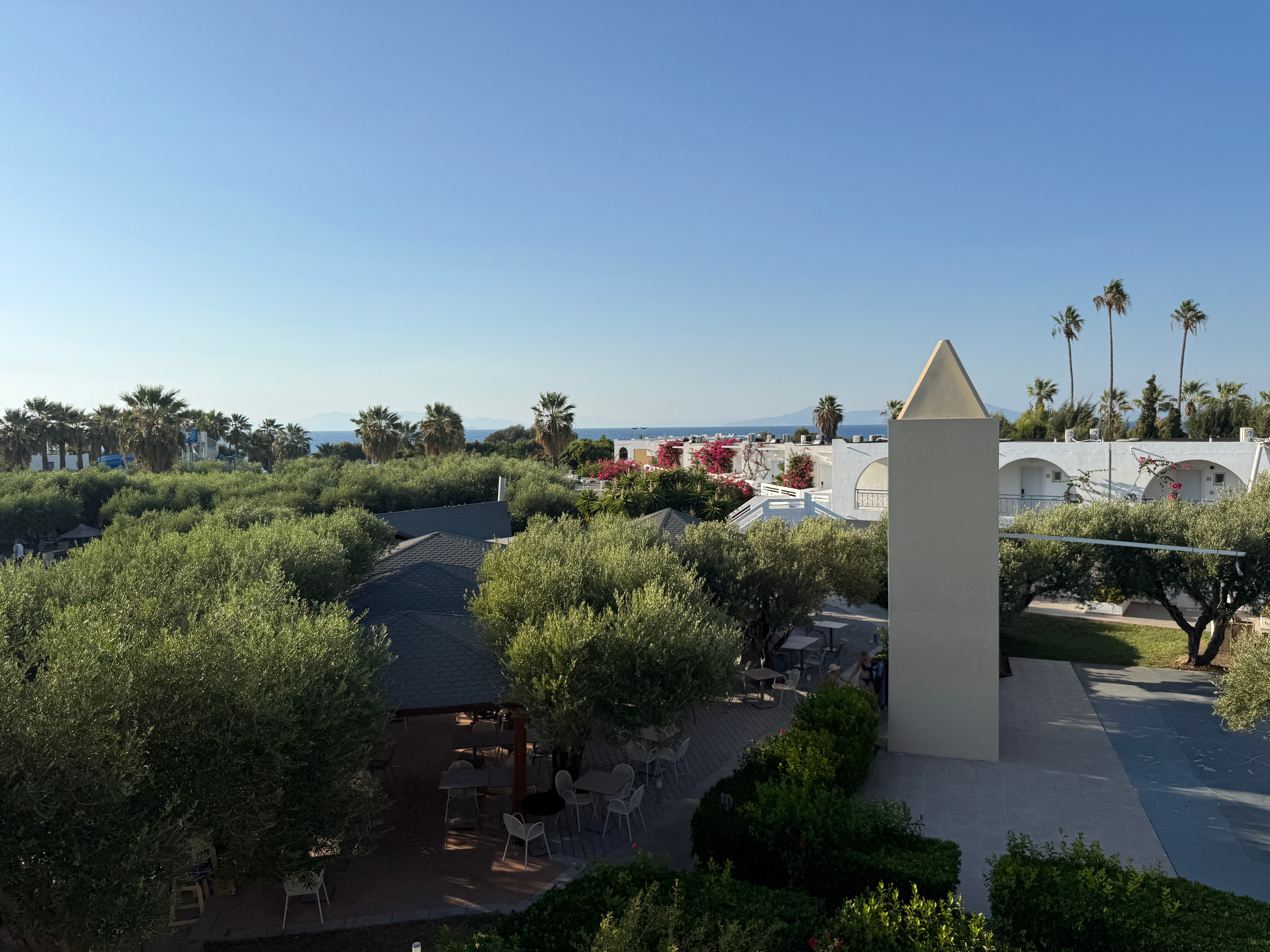 Alex Beach Hotel-官方