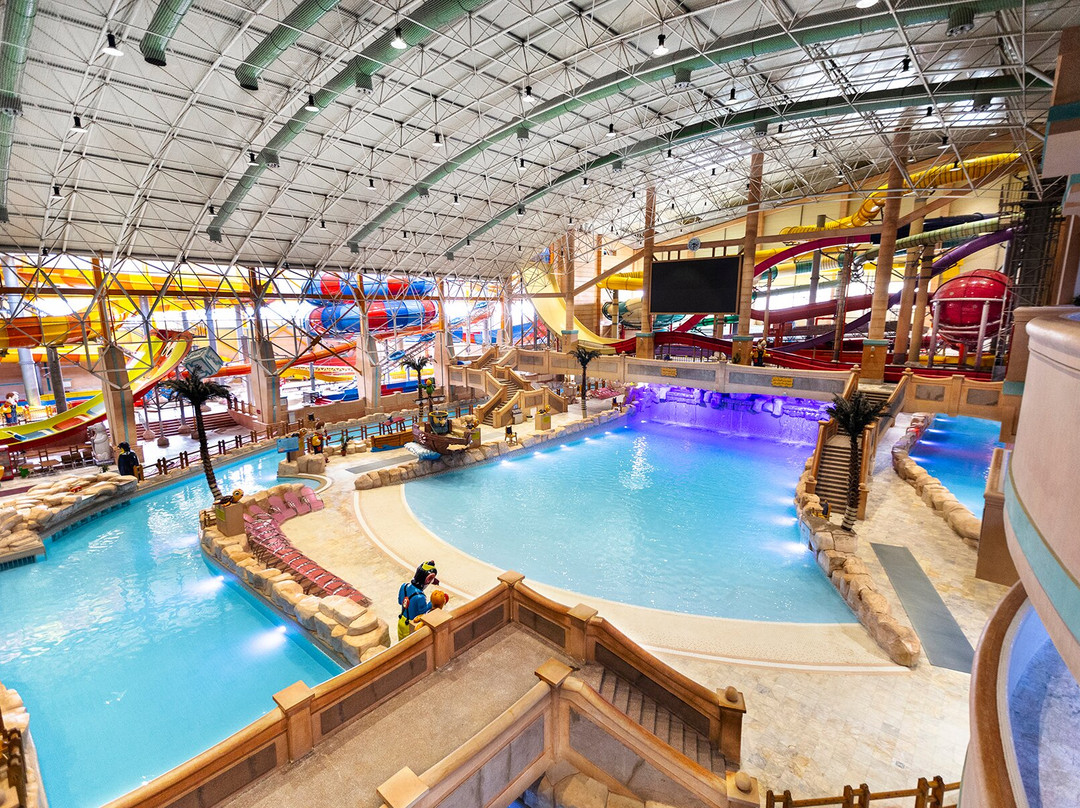 Water Waves Land-马什哈德必去景点