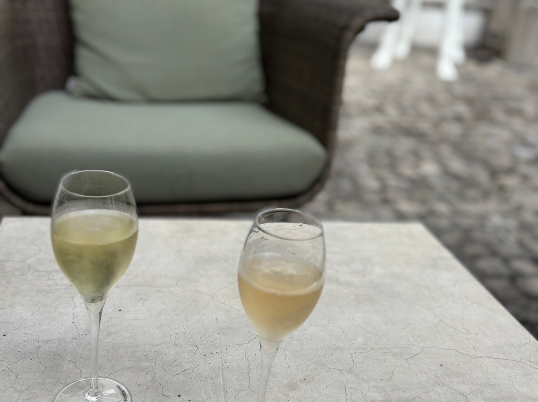 Le 19 Avenue De Champagne-埃佩尔内必去景点