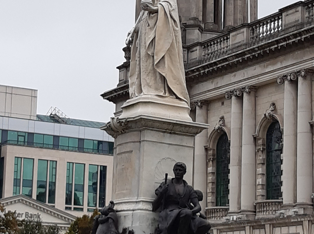 Silvia Ballocchi Guida Turistica-贝尔法斯特必去景点
