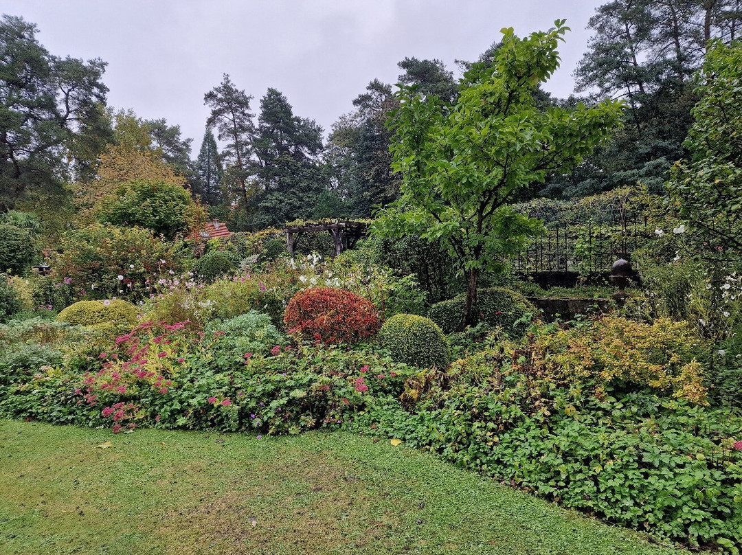 Arboretum des Grandes Bruyeres-Ingrannes必去景点