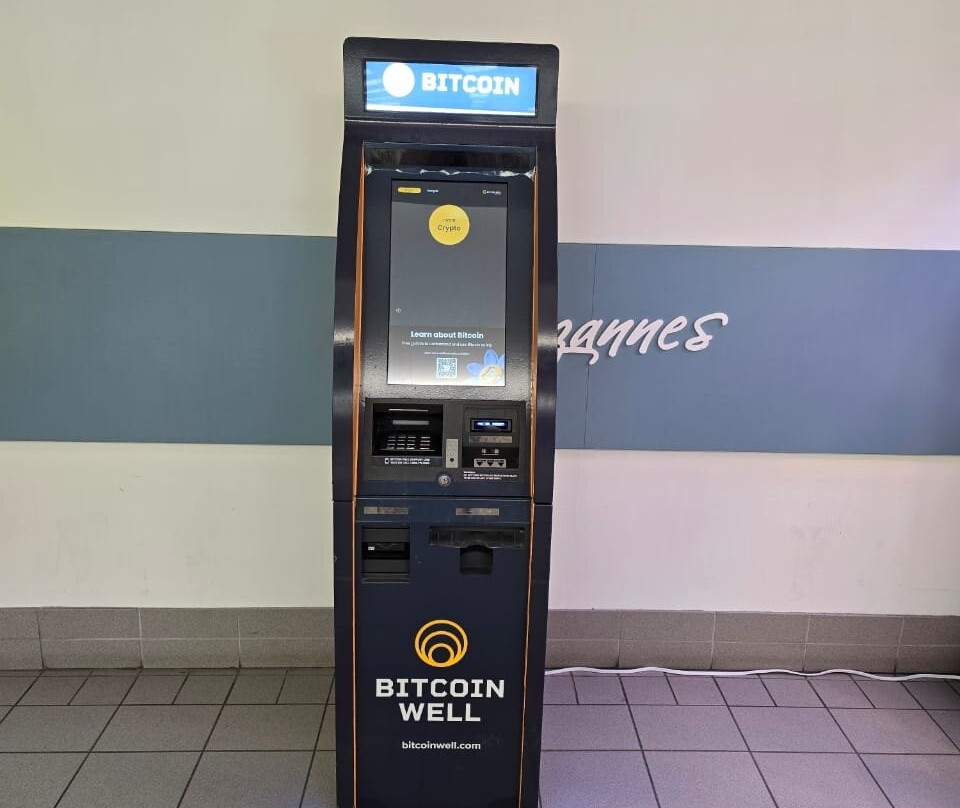 Victoria Square Shopping Centre-里贾纳必去景点