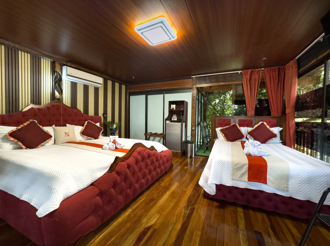 Heliconias Nature Inn & Hot Springs主图