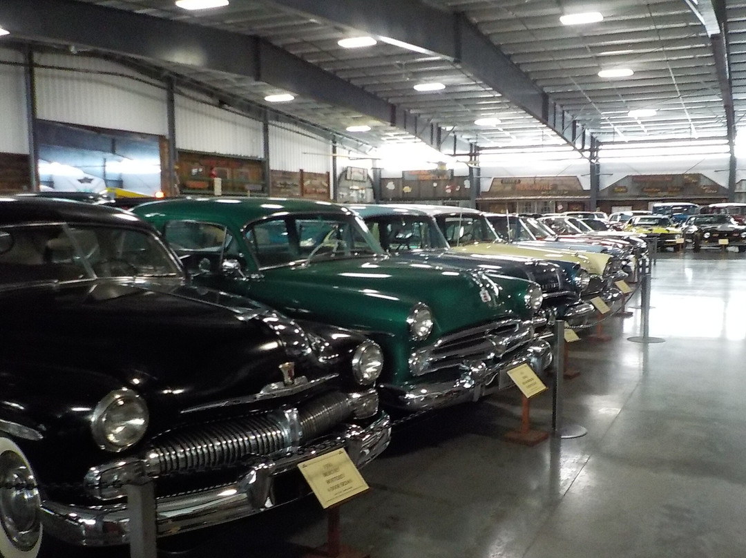 Western Antique Aeroplane & Automobile Museum-胡德里弗必去景点