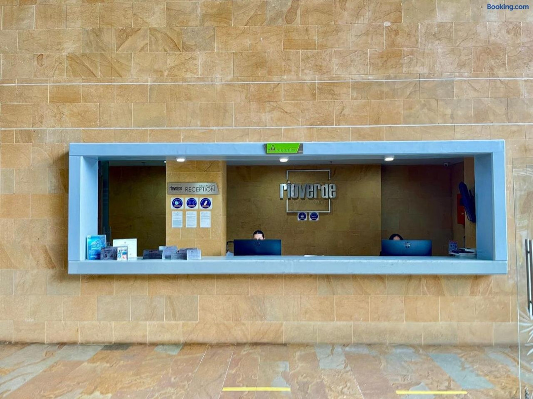 Hosteria LLanogrande