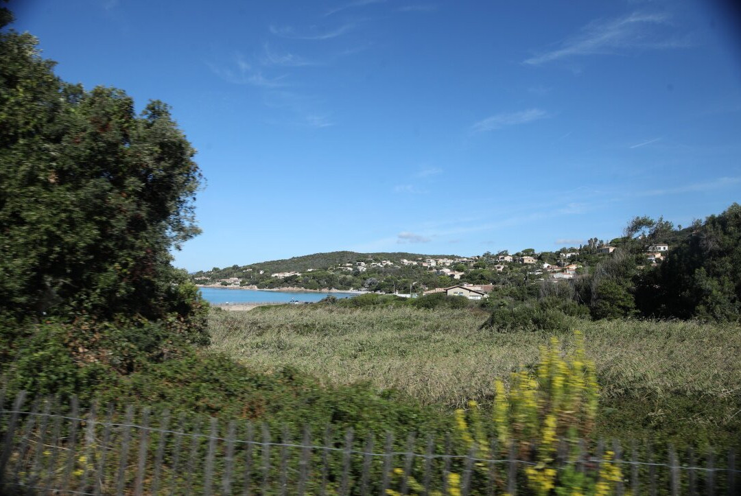 Plage de Ruppione-Pietrosella必去景点