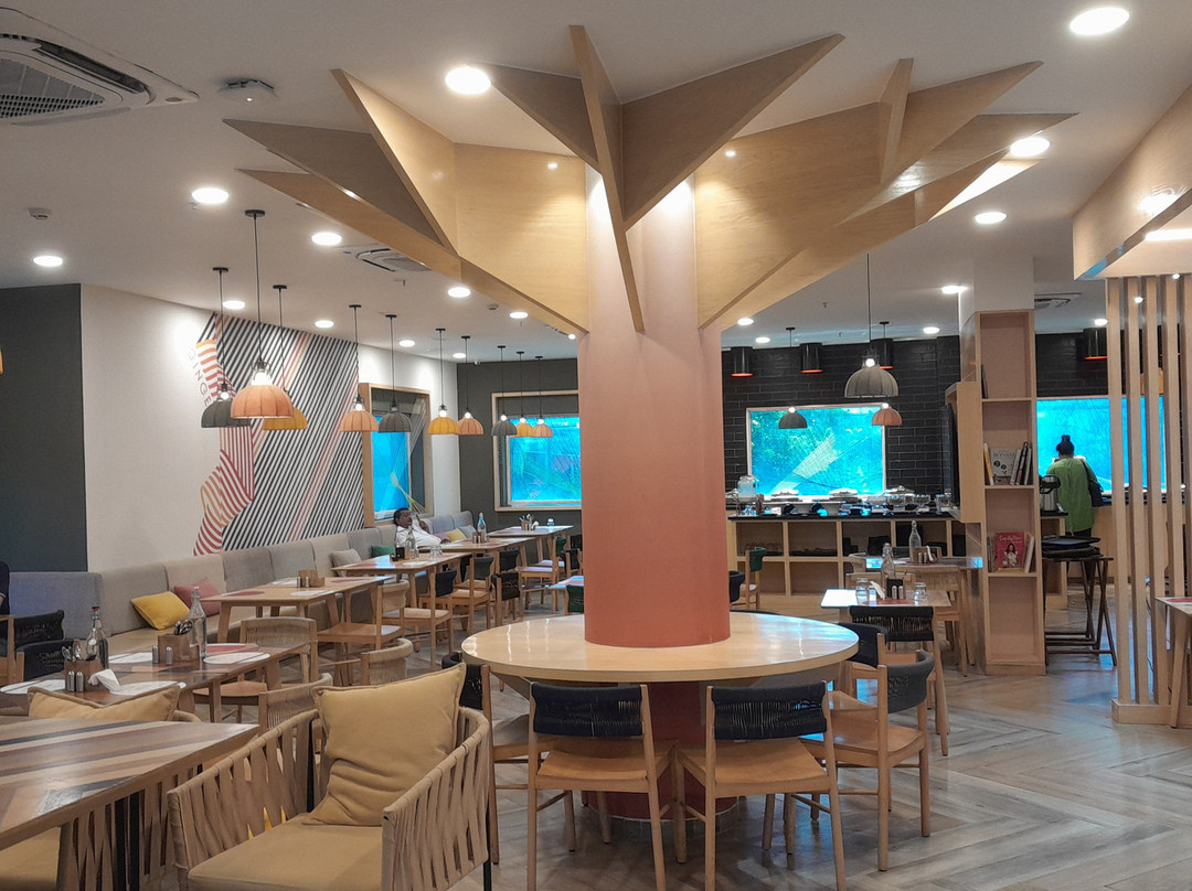 姜阿加尔塔拉旅馆主图