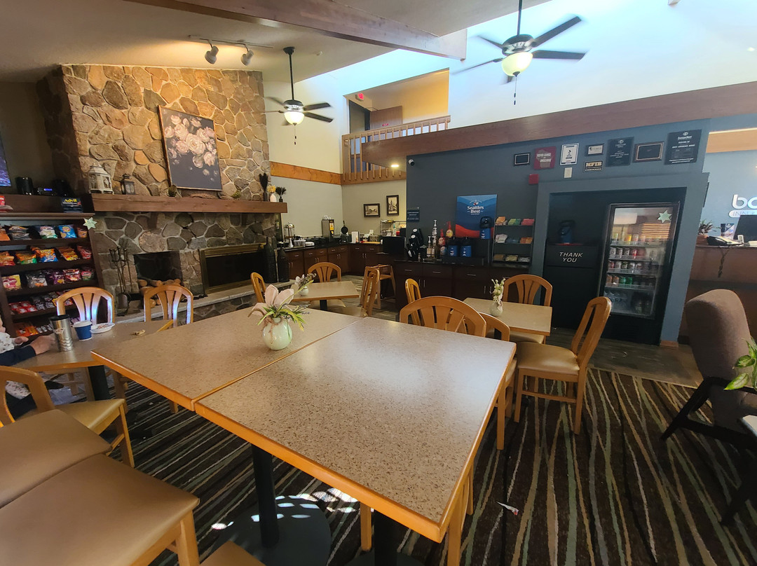 Boarders Inn and Suites by Cobblestone Hotels - Medford主图