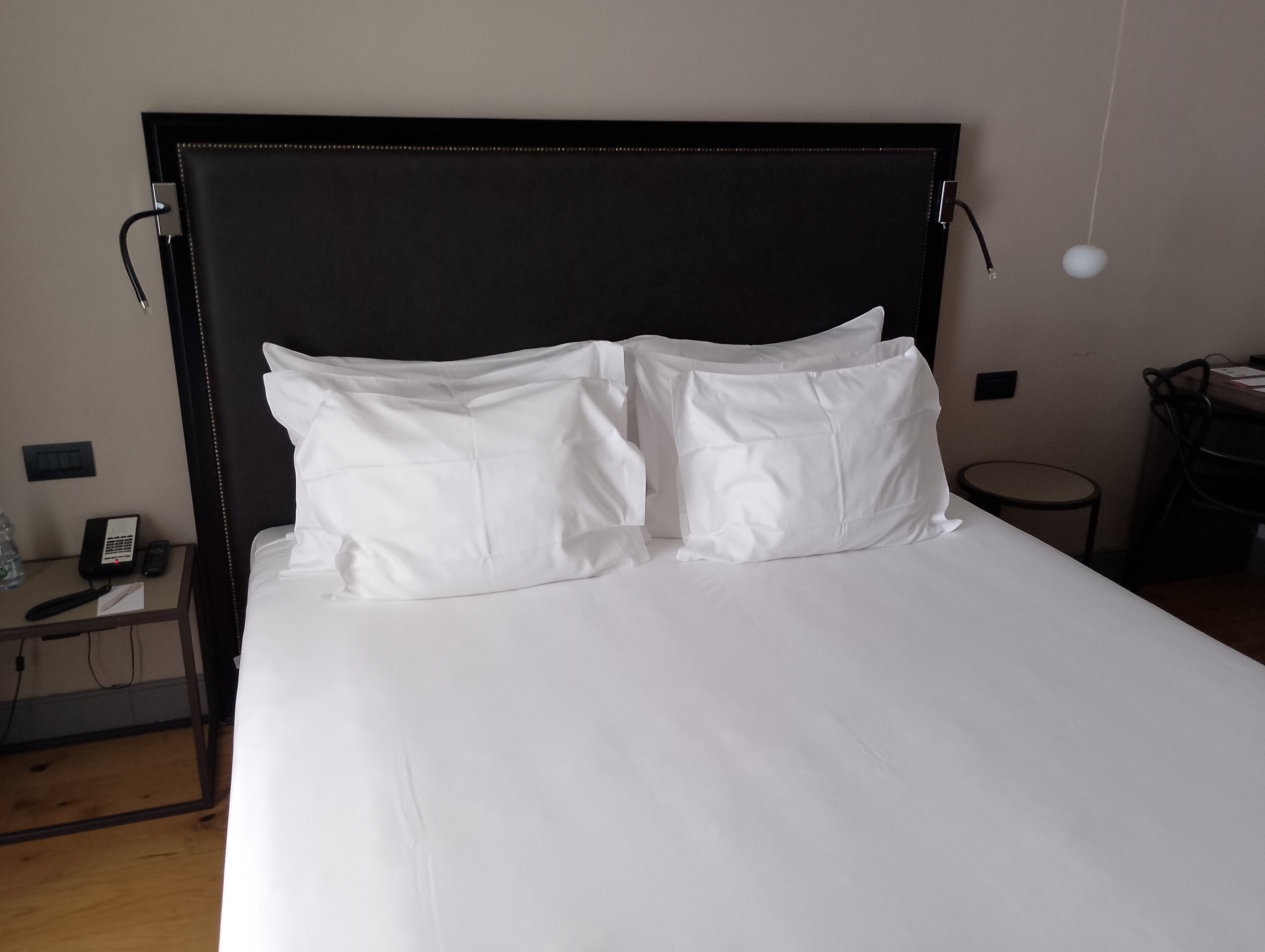 卡利娜广场NH典藏酒店-客卧