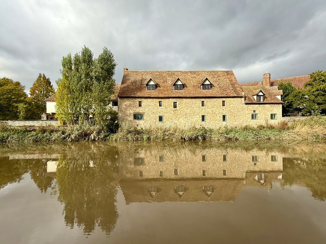 X-Pilot - Marine A Services-Queenborough必去景点