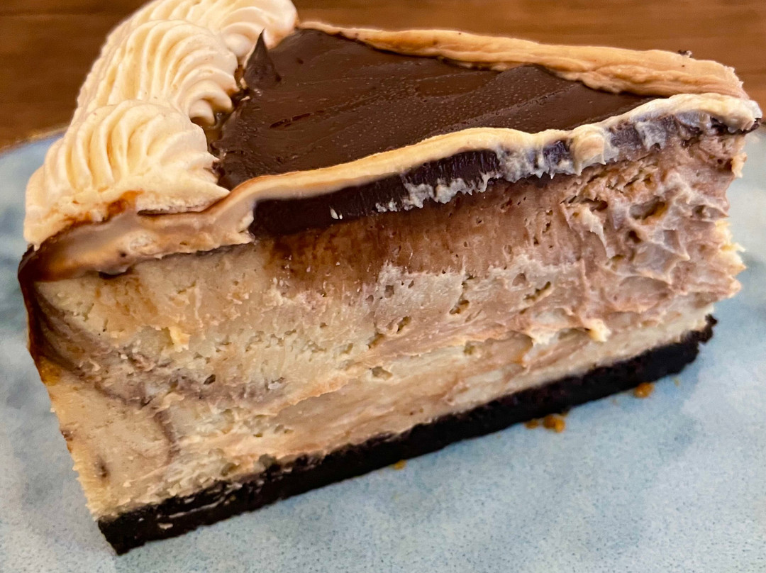 Madbutter Restaurant & Cakeshop