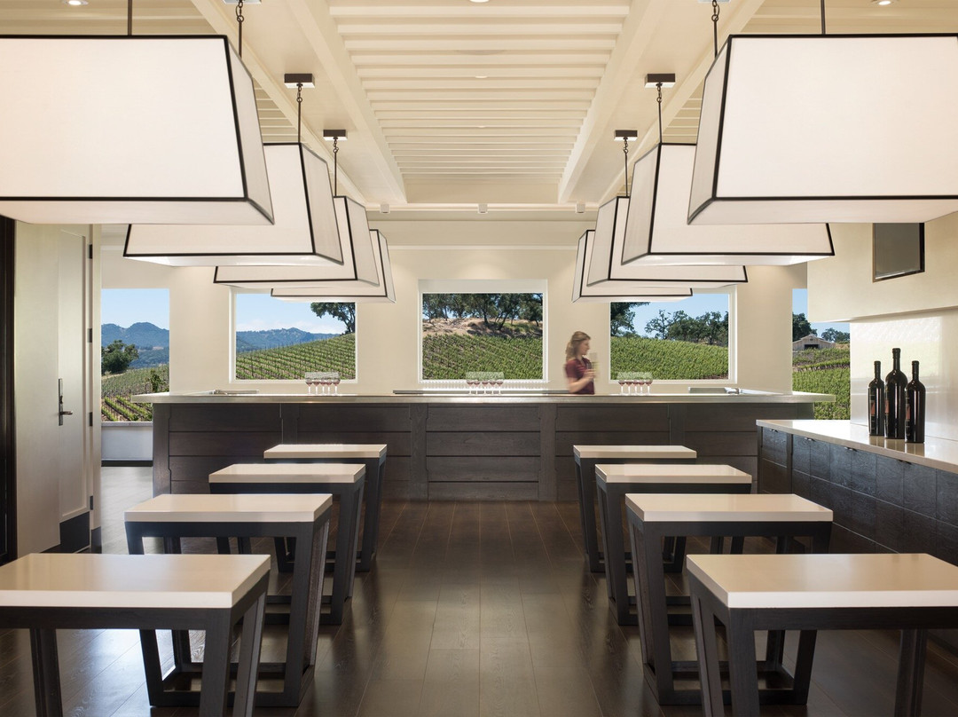 JUSTIN Vineyards & Winery-帕索罗布尔斯必去景点