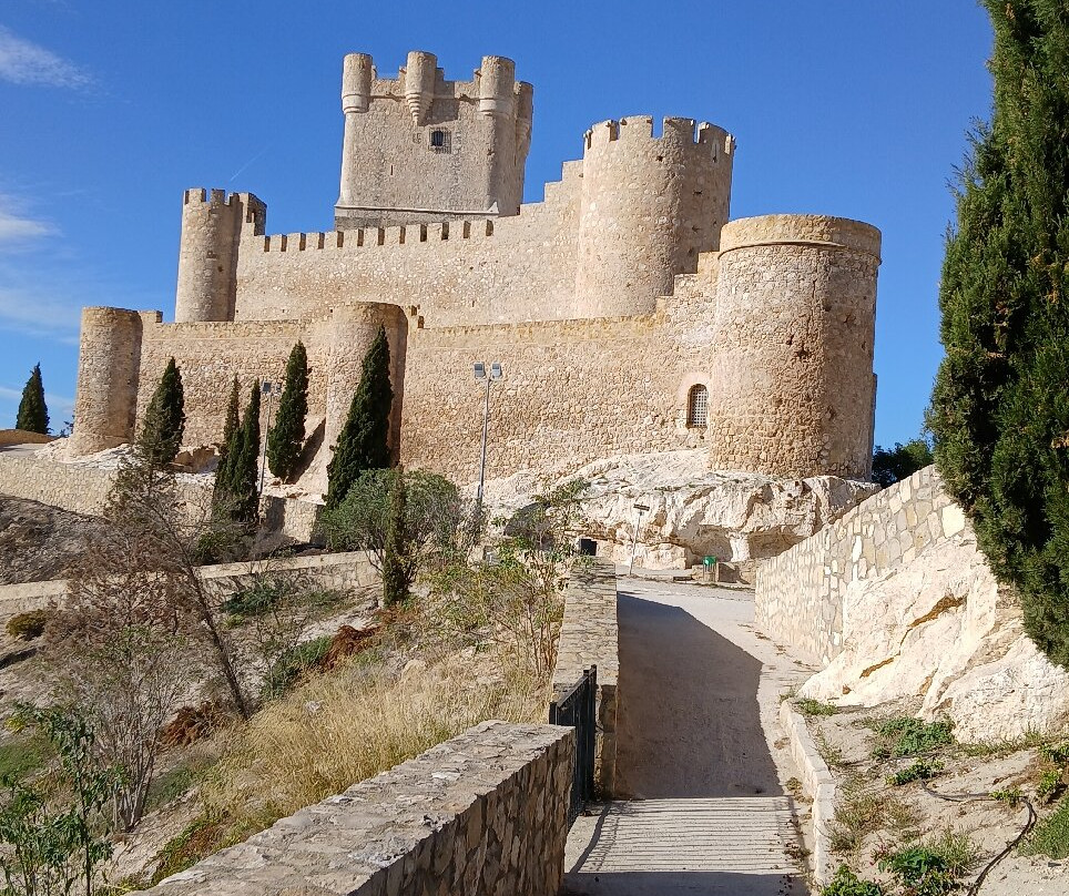 Castillo De Consuegra-孔苏埃格拉必去景点