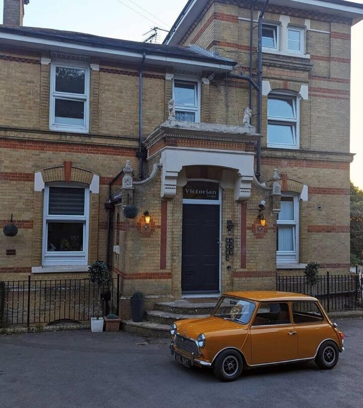 The Victorian Lodge