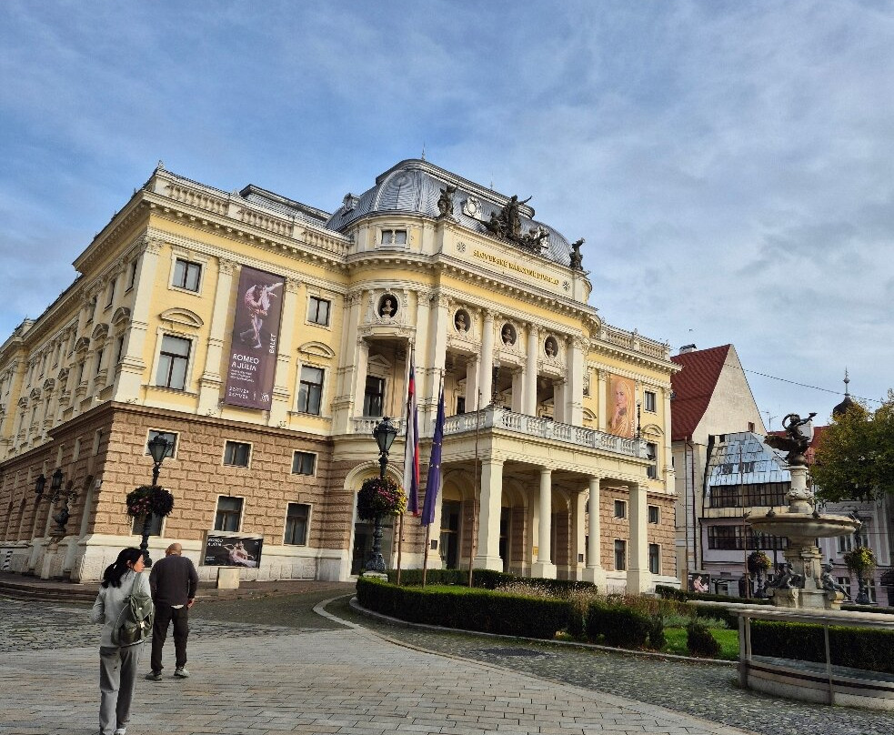 Slovak National Theatre-布拉迪斯拉发必去景点