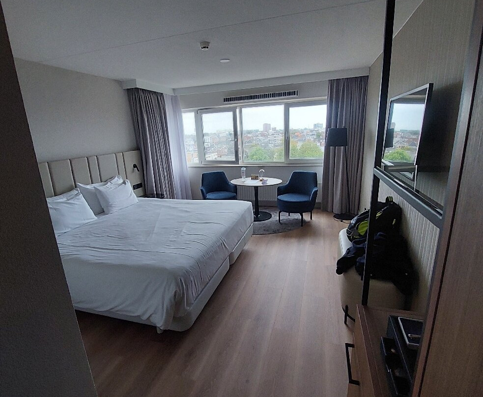 格罗宁根NH酒店主图