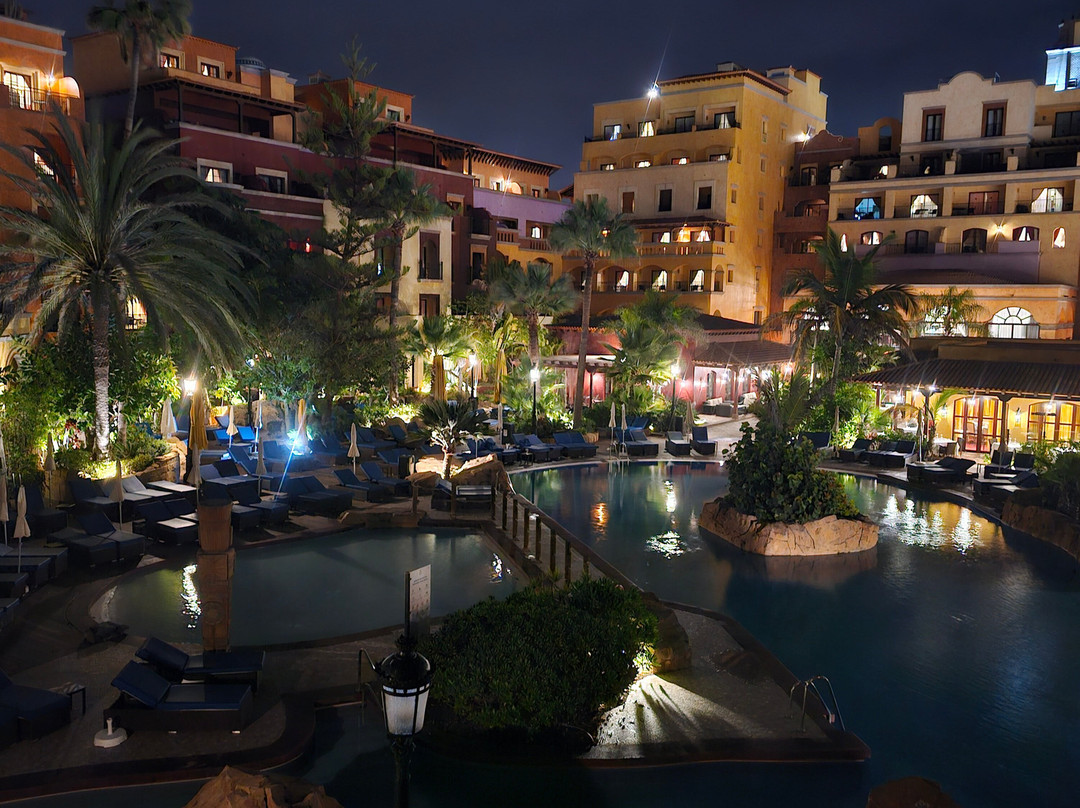 Europe Villa Cortés主图