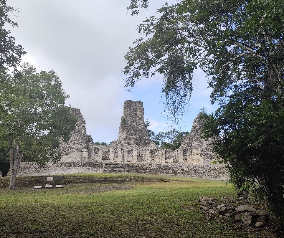 Calakmul Tours By Enrique-Xpujil Town必去景点