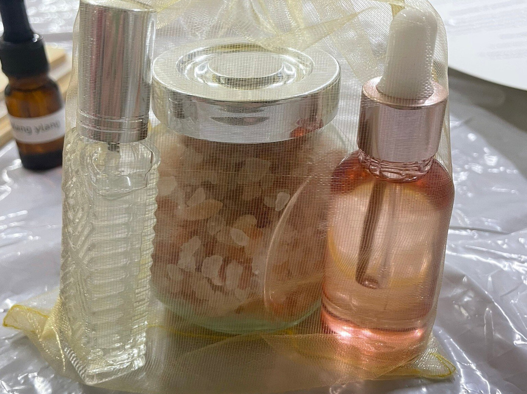 Surrey Hills Tour Company-多肯必去景点