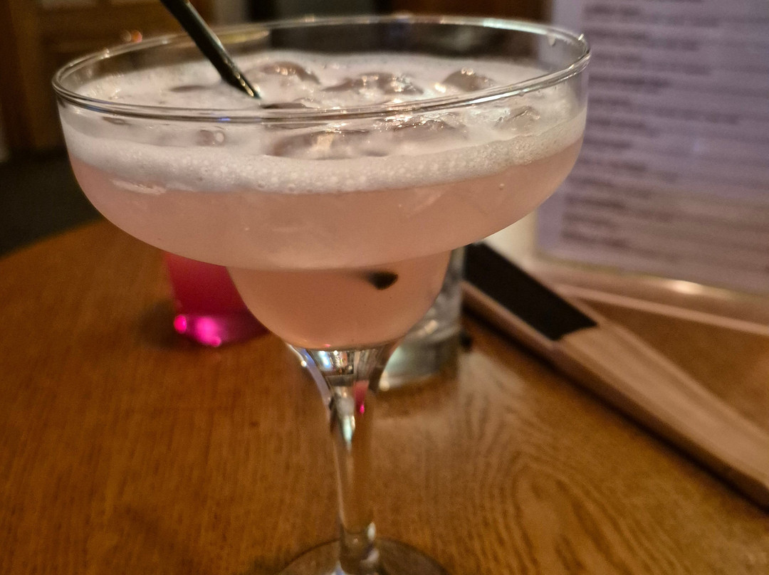 Victoria Hotel主图