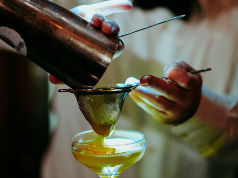 Upupa Epops The Bar-雅典必去景点