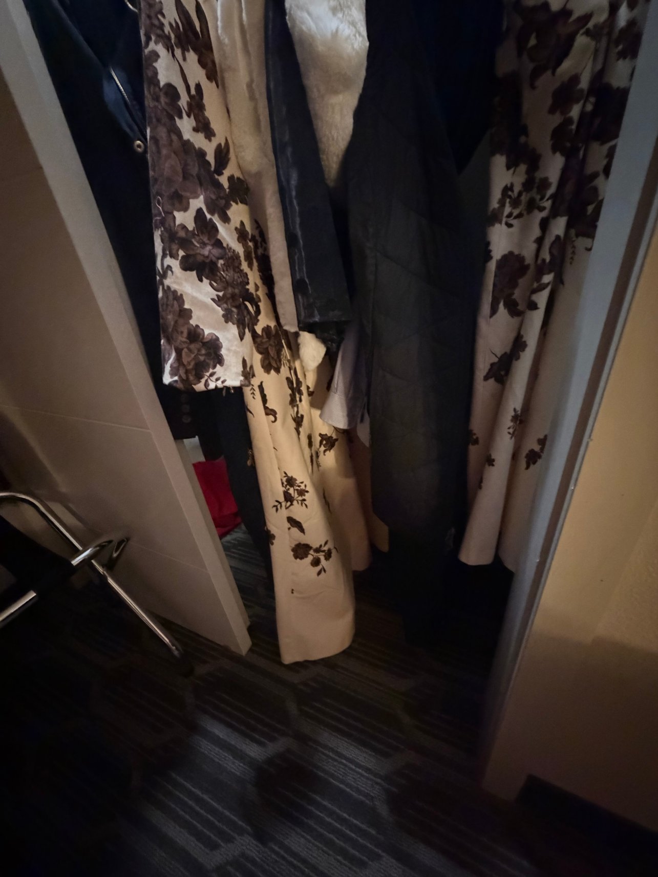 劳伦斯石头山酒店，温德姆Trademark精选-客卧
