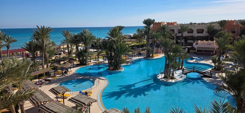 伊波罗之星萨费拉棕榈酒店-泳池